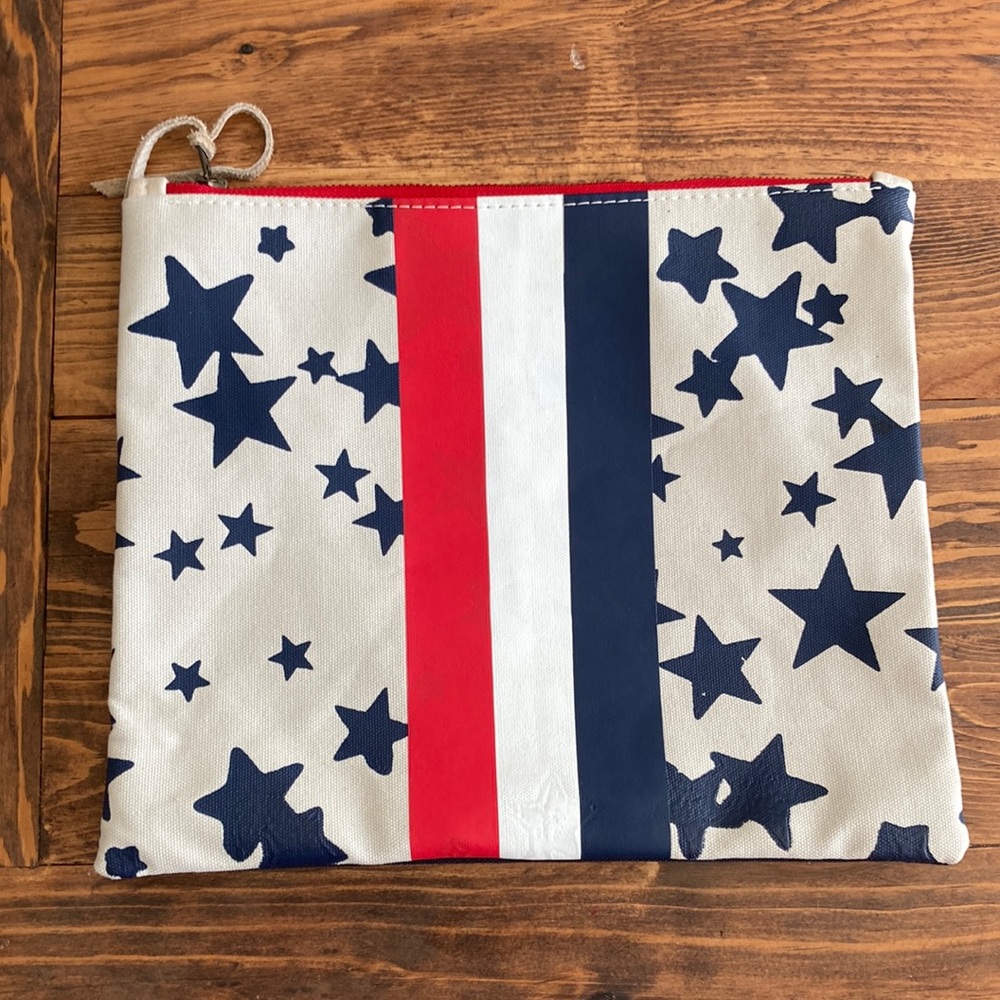 TOTEM SALVAGED Patriotic Clutch